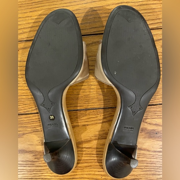 PRADA Kittenheels, size 39, heel height 2 inches - Picture 9 of 13